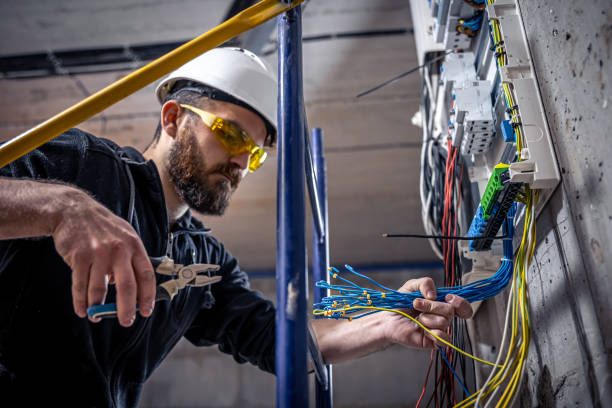 Best Circuit Breaker Repair  in Providence, RI